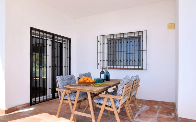 Inviting Villa in Arenas with private pool