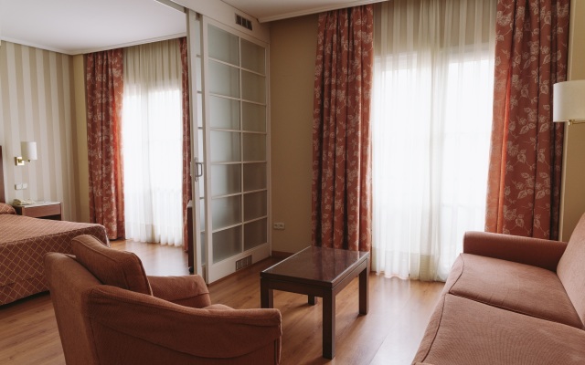 Hotel ILUNION Alcora Sevilla