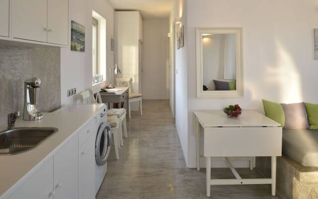 Naoussa Hills Boutique Resort