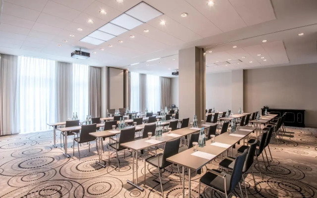 Отель Berlin Potsdamer Platz by Leonardo Hotels