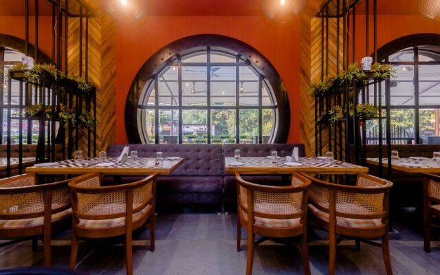 Capital O 28004 Hotel Mathoshree