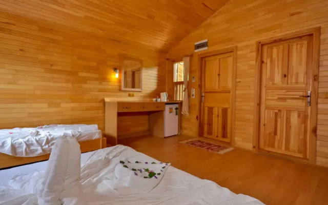 Three Islands Bungalow