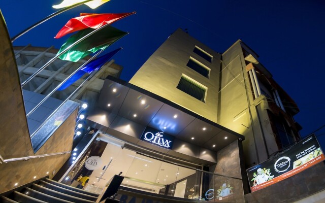 The Onyx - Premium Business Hotel