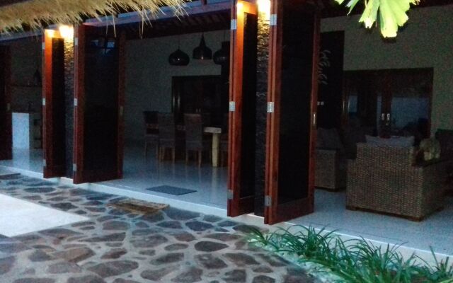 Gili Palms Villas