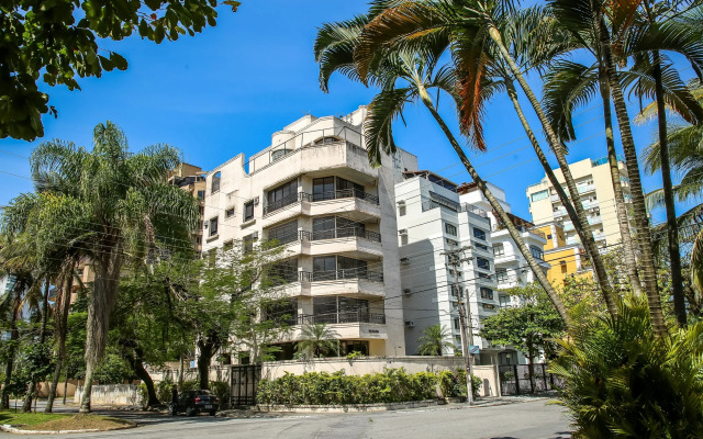 Suites Natalia Enseada