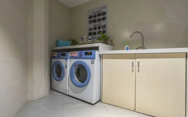 Homeinn Selected Hotel (Shanghai Jiading New City Malu Subway Station Branch)