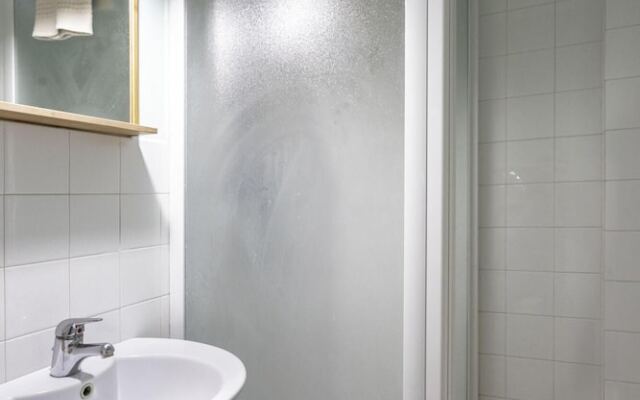 Salomone Apartment 8