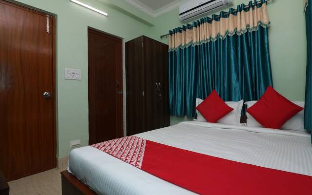 OYO 22042 Executive Guest House