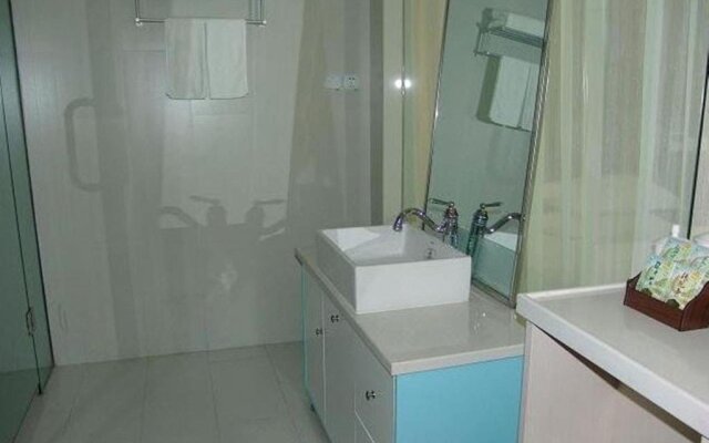 Jiangyan Tianhao Business Hotel