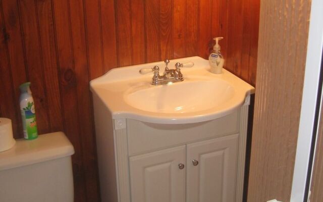 Mountain Valley Retreat