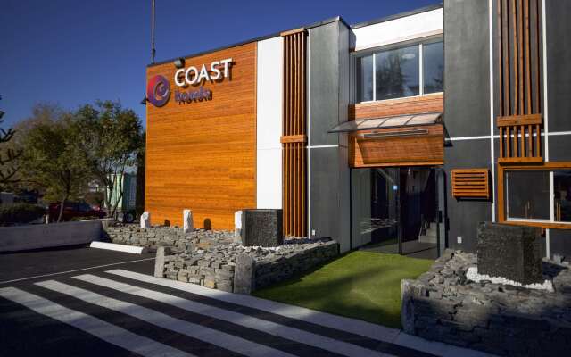 Coast Metro Vancouver Hotel
