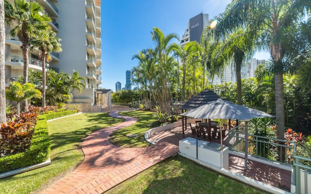 The Meriton on Main Beach