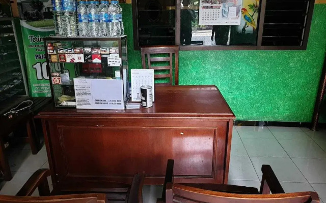 Hotel O Houstel Darma Syariah