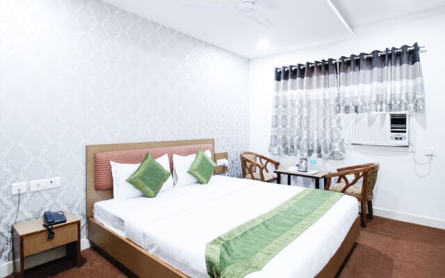 Hotel Imax Inn