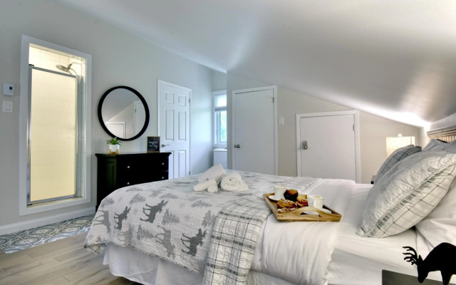 Stunning Condo - View on Lake Tremblant & Mountain