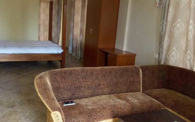 Retro Boutique Hotel Limited