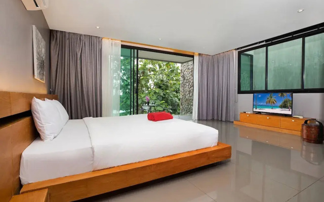 Designer 4BR Pool Villa Gentle Breeze