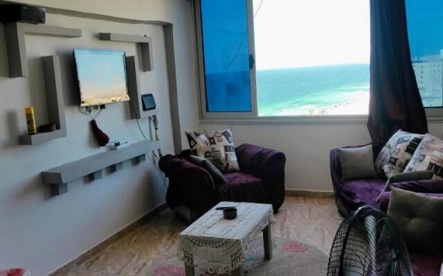Fascinating getaway sea view apartments