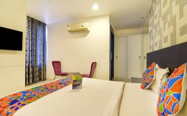Fabhotel Singh Suites