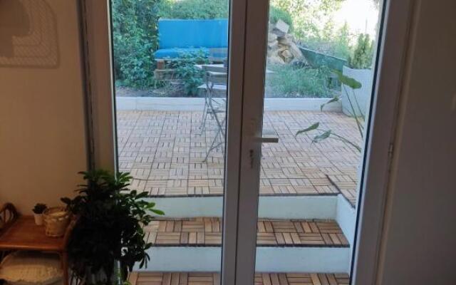 Superbe appartement avec jacuzzi avec jardin privé
