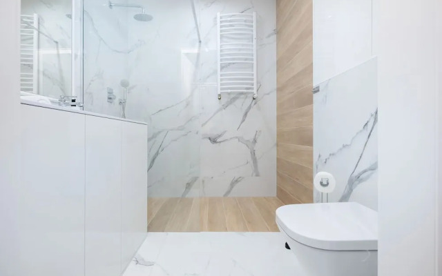 Nadbrzezna Apartments by Renters