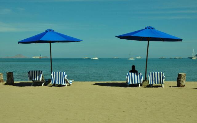 Puri Sari Beach Hotel