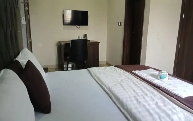 Dutse Suites and Luxury