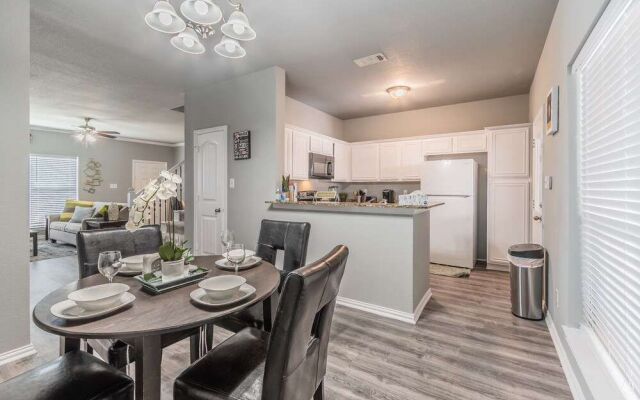 Luxury Townhome Collection GrandPrairie