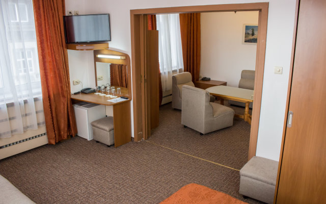 Slavyanska Beseda Hotel