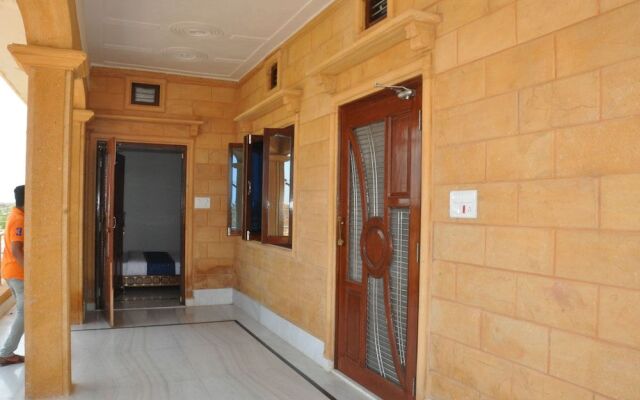Sartaj Hotel