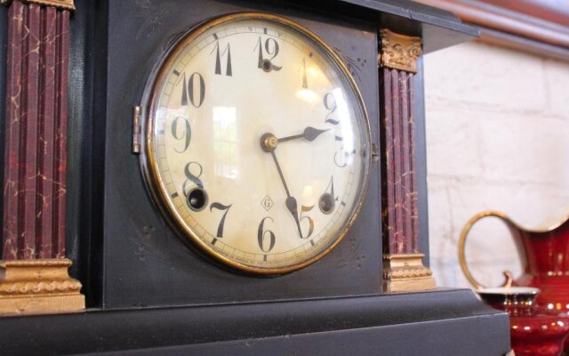 Woodend Old School House