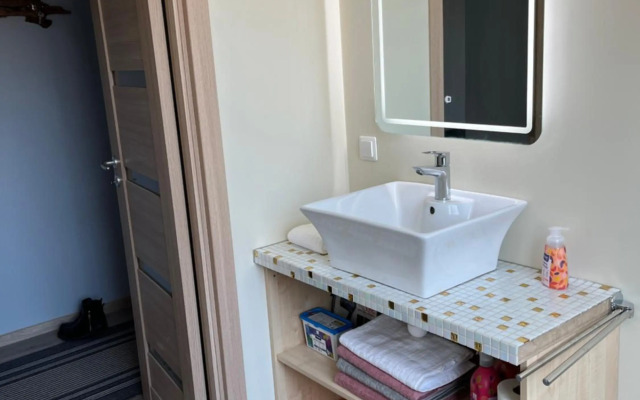 Maria apartment with a quiet yard