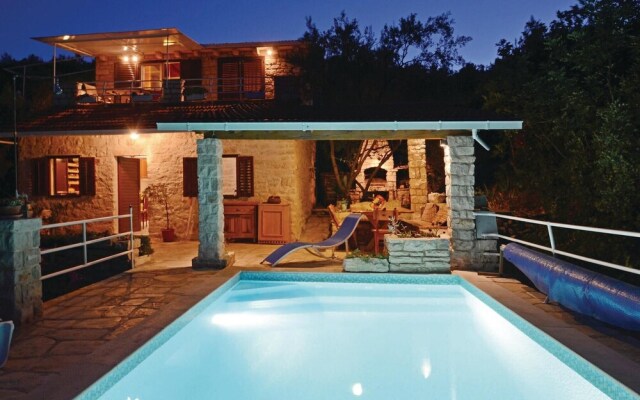 Awesome Home in Prigradice With Wifi and 4 Bedrooms