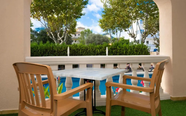 S'Olivera Canyamel Apartments