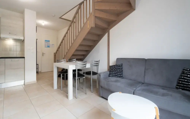 Cozy Retreat Near Serignan