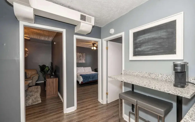 Monmouth Loft 4