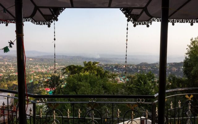 OYO 14410 Home Peaceful Villa McLeod Ganj