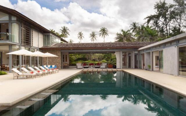 Sava Beach Villas