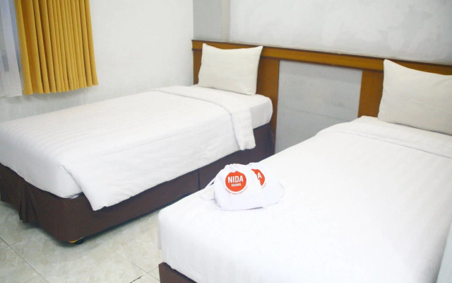 NIDA Rooms Colombo Komplek Karang Marang