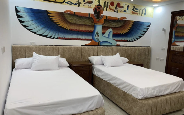 pyramids view apartment