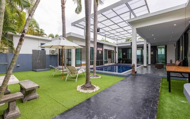 4 Bedroom Modern Pool Villa! (BL10)