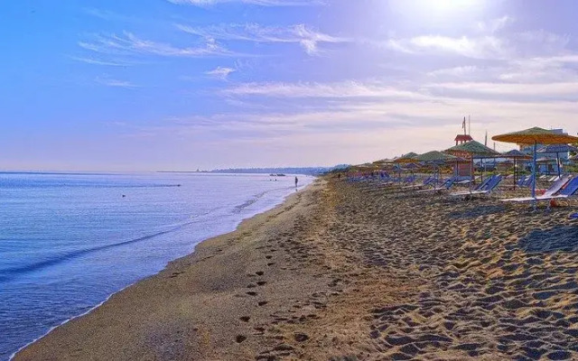 Santa Marina Beach
