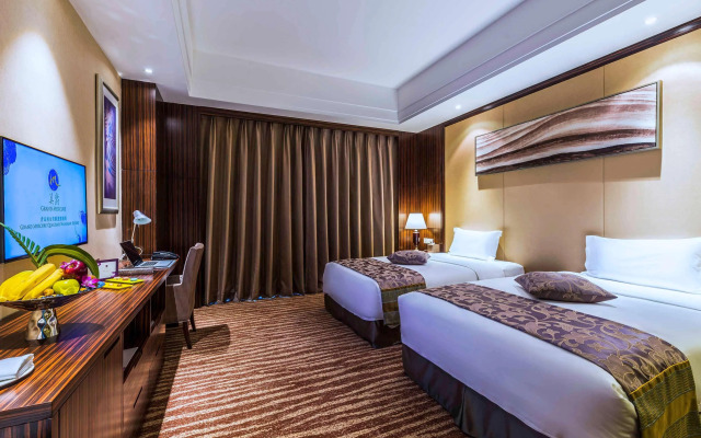 Grand Mercure Qingdao Qinglong
