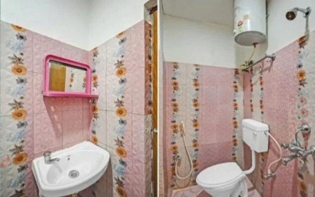 DhamStay Hotel Shree Bhumi Near SeaBeach