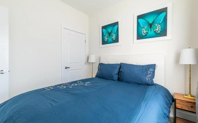 4BR 3BA Townhouse on Lake Ontario Free Parking Gym 4