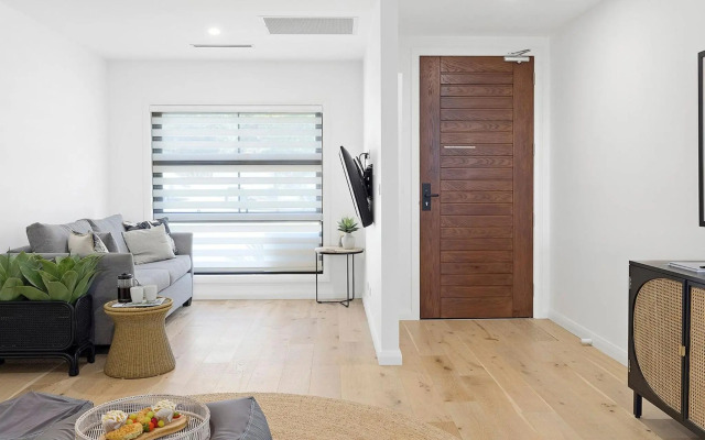 Ocean scene at Fingal Bay