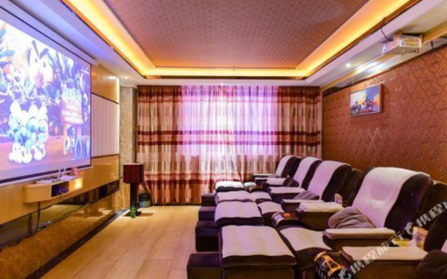 Huilong Hotel (Foshan West Railway Station Shadi Airport)