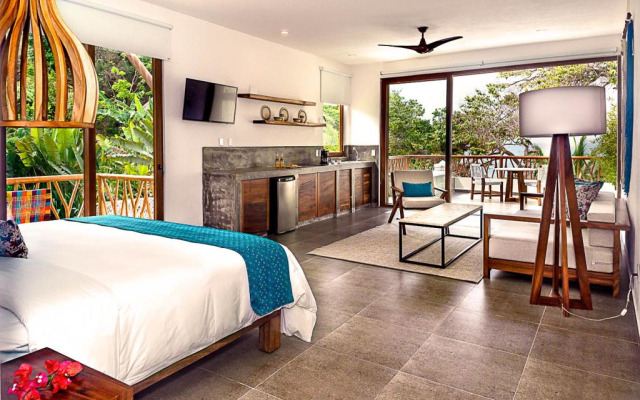 Ysuri Sayulita - Beachfront Hotel