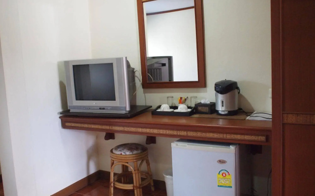 RoongRuang Hotel