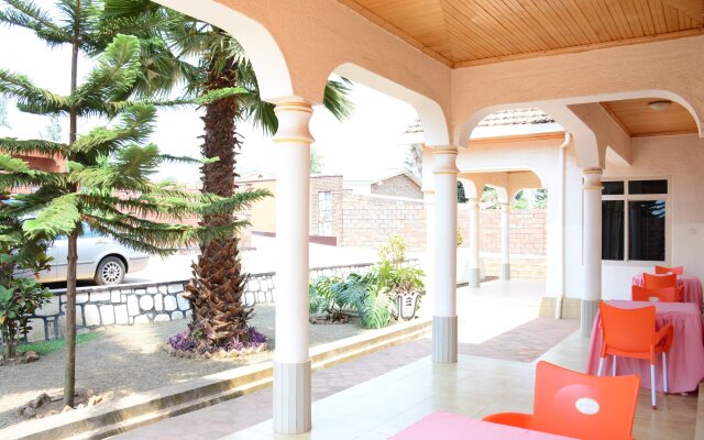 Martin Aviator Hotel